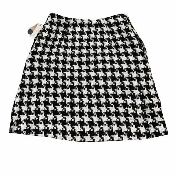 Anthropologie Evira Houndstooth Shine Tweed Mini Skirt Size 0 Black Zip Front - Picture 2 of 10